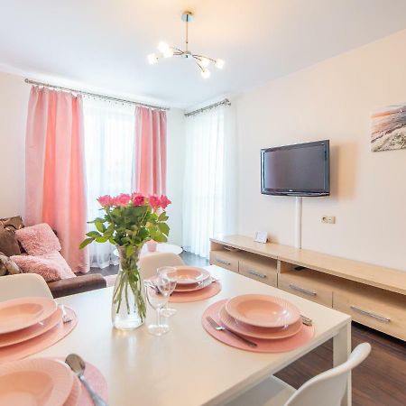 Apartamenty Prywatne W Hotelu Przy Plazy Diva Kolobrzeg Kołobrzeg Exterior foto