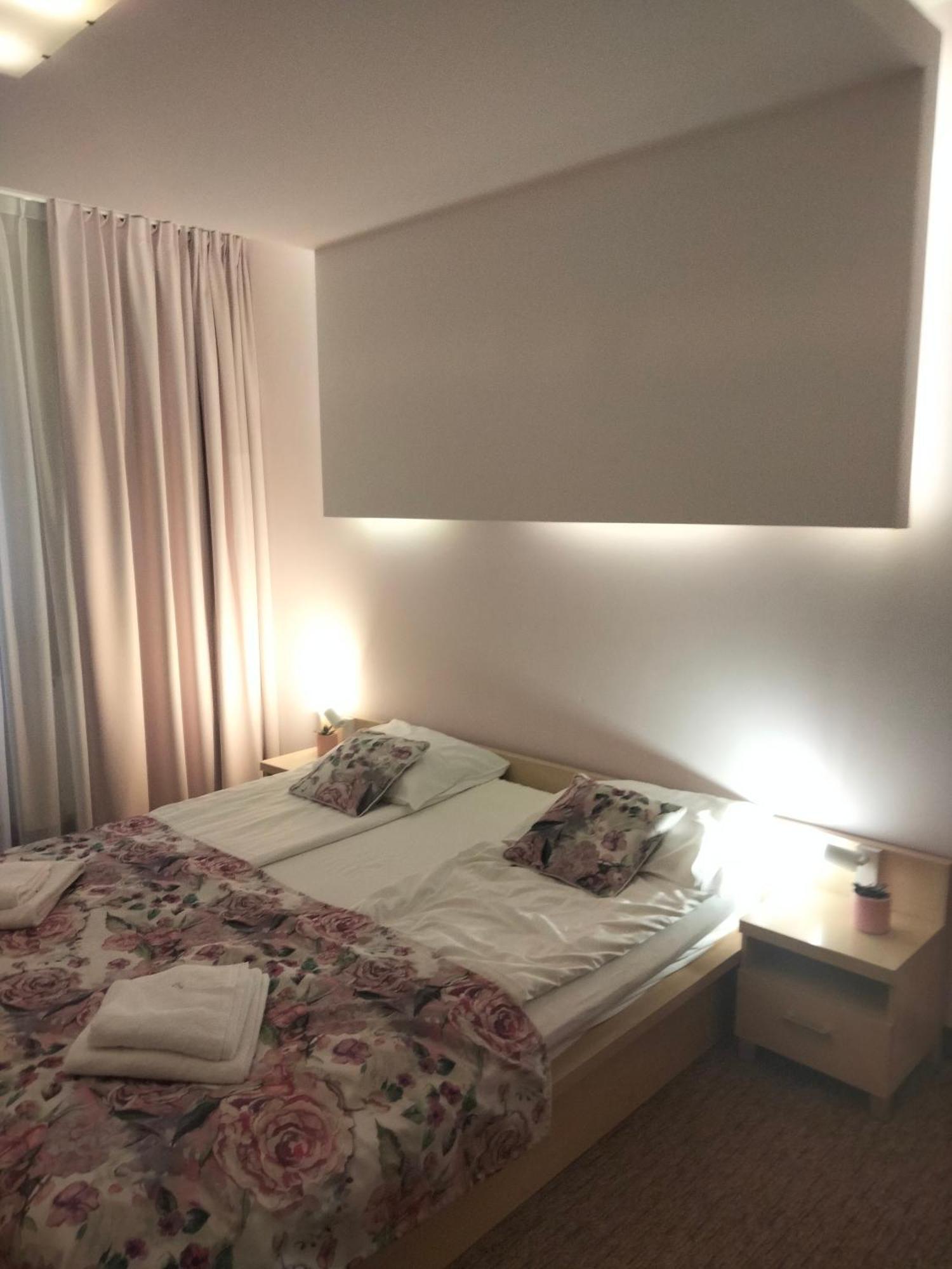 Apartamenty Prywatne W Hotelu Przy Plazy Diva Kolobrzeg Kołobrzeg Exterior foto